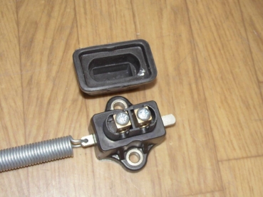 Bremslichtschalter Top Qualität mit Gummiabdeckung UTB Fiat Traktor