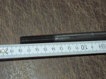 Schraube für Befestigung Kraftheber UTB + Fiat