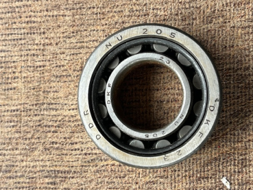 Kugellager Rollenlager NU205 DKF DDR