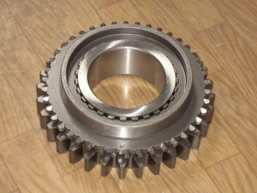 Zahnrad Getriebe 4. Gang untere Welle UTB + Fiat 540 640 55.46 65.46 70.56