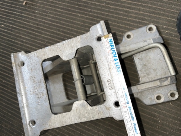 Sitzgestell Beifahrersitz DDR Bestand zum Kippen IFA W50 L60 Robur