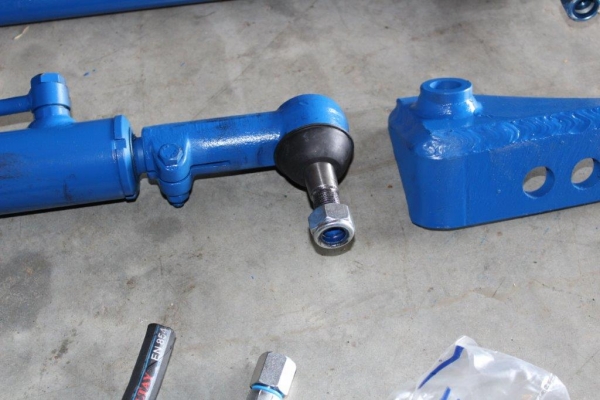 Lenkhilfe Servolenkung Traktor Ford 4000 - 4600 Hydrauliklenkung Lenkung