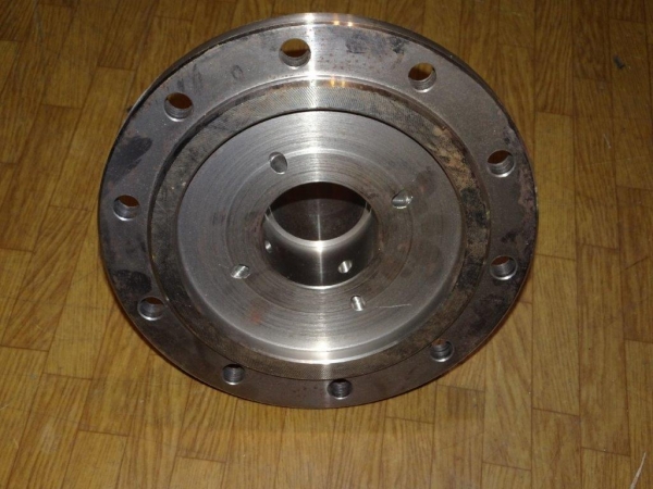 Flansch in der Vorderachse Allrad UTB Fiat