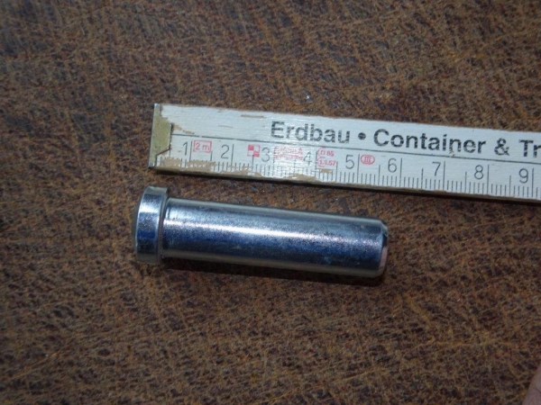 Bolzen für Bremsband im UTB TIH Fiat 450 480 550 640 55.46 ....