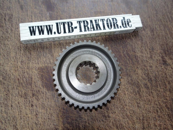 Zahnrad Getriebe 1. und 2. Gang UTB Fiat