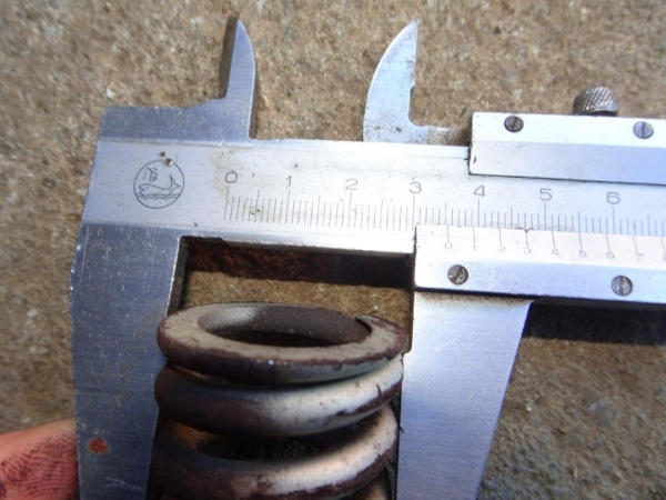 Druckfeder Kupplungsautomat UTB 300 302 445 TIH Fiat z.B. 450