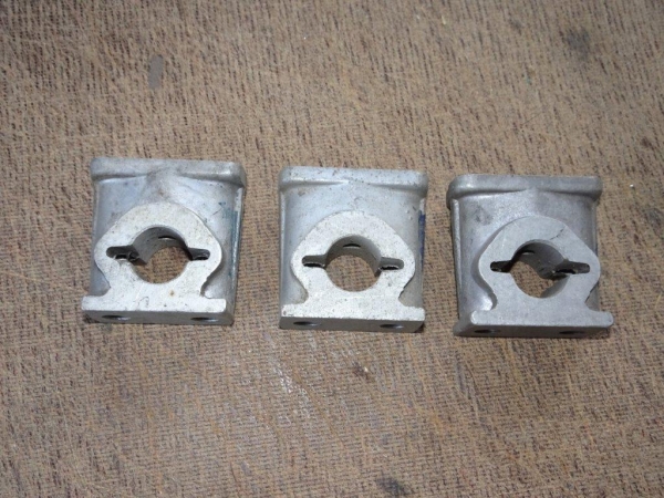 Lagerbock für Kipphebelwelle UTB TIH Fiat