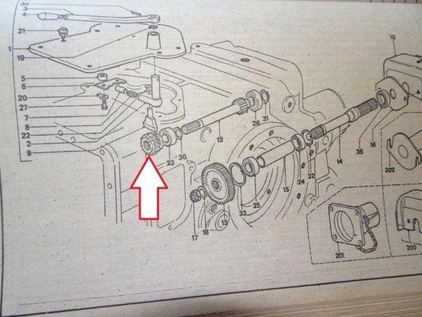 Zahnrad zum einschalten der Zapfwelle UTB Fiat