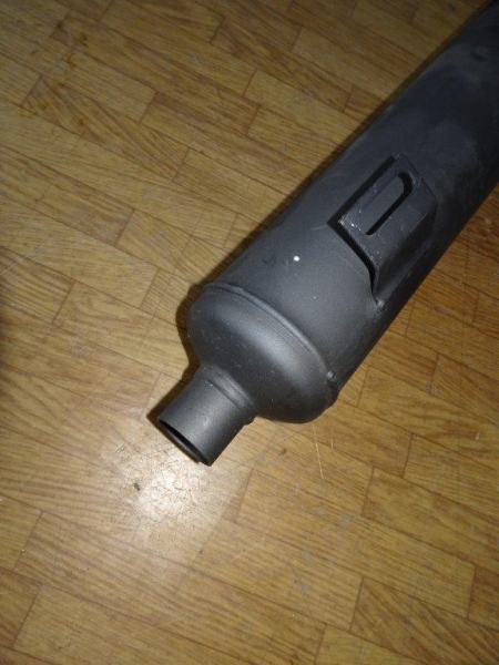2 Stück Auspuff GT124 T157 Schalldämpfer  re. + li. incl. Versandkosten