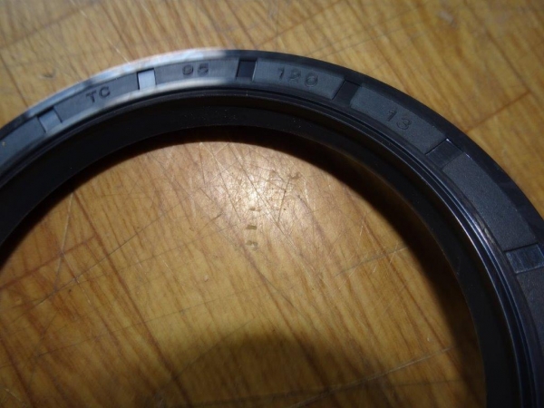 Simering groß Kurbelwelle hinten UTB 300 bis 640 TIH Fiat 400 420  450 450DT 500 540...