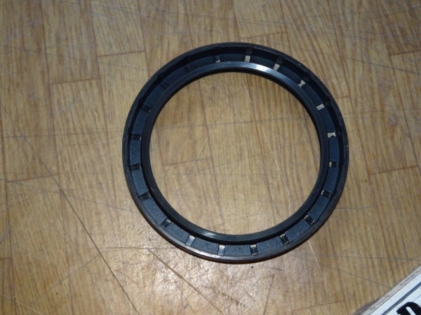 Simering groß Kurbelwelle hinten UTB 300 bis 640 TIH Fiat 400 420  450 450DT 500 540...