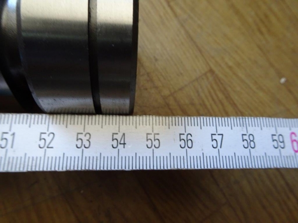 Nockenwelle Traktor UTB 550 640 643