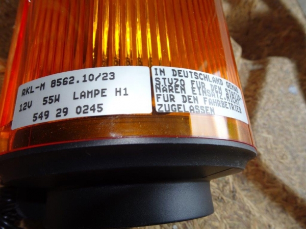 Rundumleuchte mit Magnet Fuß FER 12 Volt zugelassen in Deutschland
