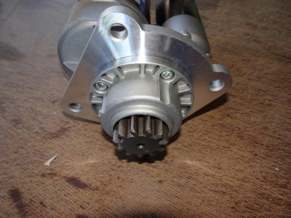 Anlasser Starter Getriebeanlasser Zetor 5011 5211 ohne Versandkosten