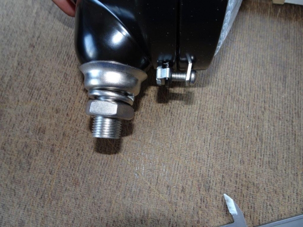 1x Scheinwerfer senkrecht H4