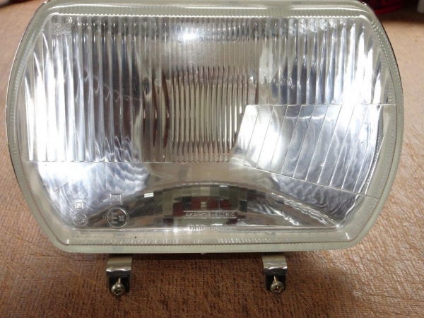 Scheinwerfer Wartburg 353 Neu original DDR Bestand