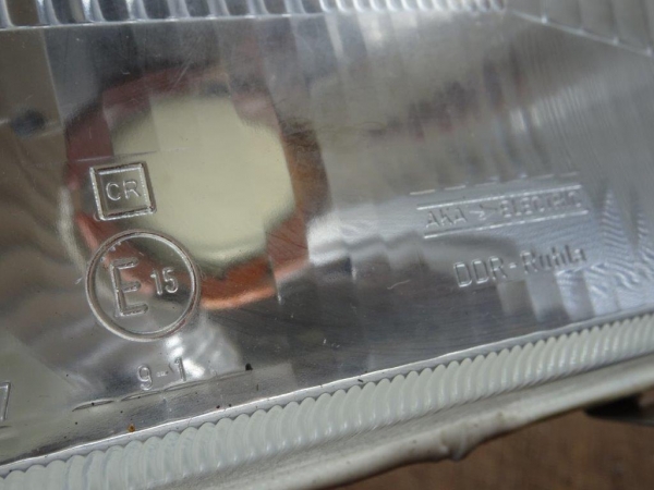 Scheinwerfer Wartburg 353 Neu original DDR Bestand