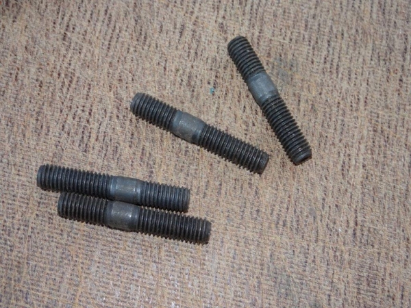 Stehbolzen M8 UTB Fiat TIH  47 mm