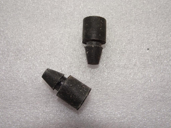 2 Stück Gummipuffer Gummifüße IFA DDR