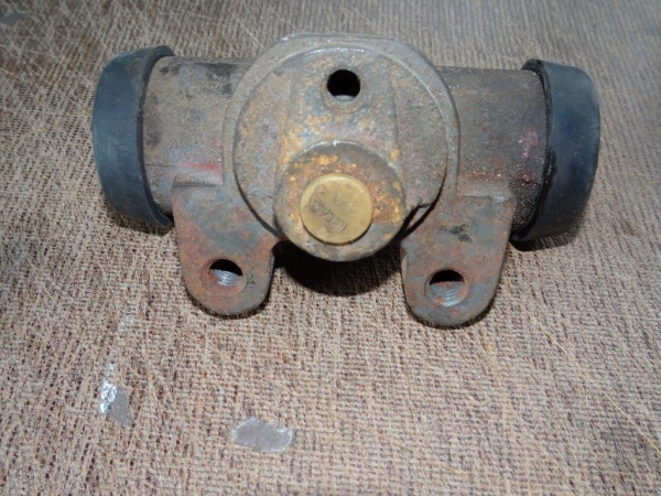 DDR Radbremszylinder FZ5R IFA W50 S4000 H3A H3B Kran T174-2 Original DDR Teil kein Nachbau 31,8mm