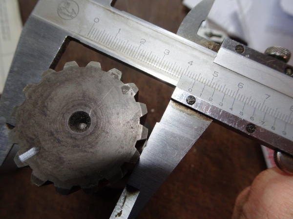 Antriebswelle Steckachse vorn Allrad UTB Fiat DT Modelle