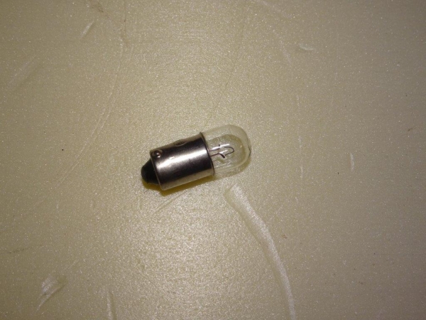 Glühbirne für Standlicht im Scheinwerfer 12 V 4 w