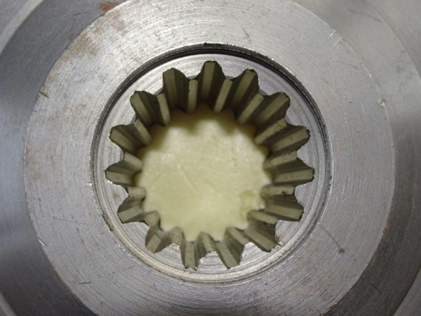 Deckel Radnabe Außen für Steckachse Allrad UTB DT