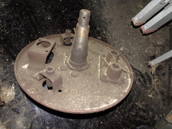 Achsschenkel TIH 445 hinten rechts