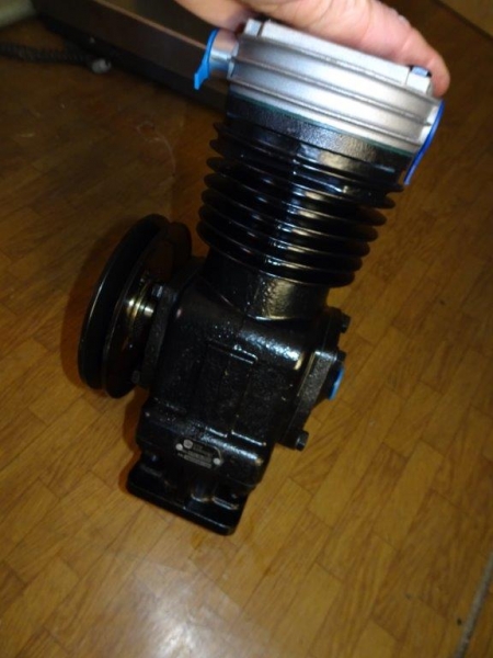 Kompressor UTB 650 651 + 300 bis 550