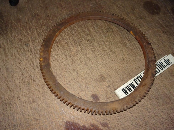 Zahnkranz Starterkranz UTB 302 + U300 gut gebraucht