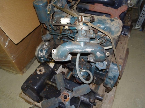Ersatzteile Fiat 315 Motor Zylinderkopf Kolben Buchsen Nockenwelle ...
