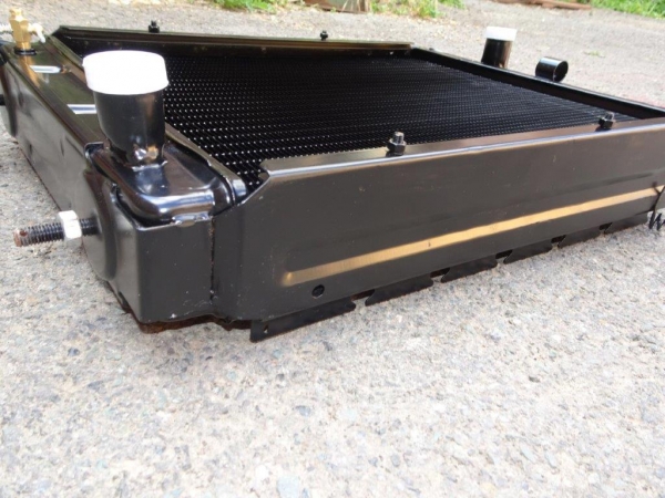 Messingkühler   rechteckig incl. Versand für baumaschinen Walze Radlader Kompressor universell einsetztbar