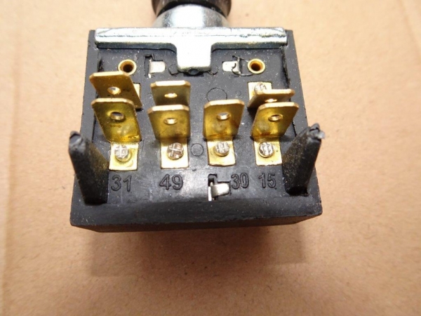 Warnblinkschalter mit Kontrolllampe  12 Volt Traktor UTB Fiat IFA