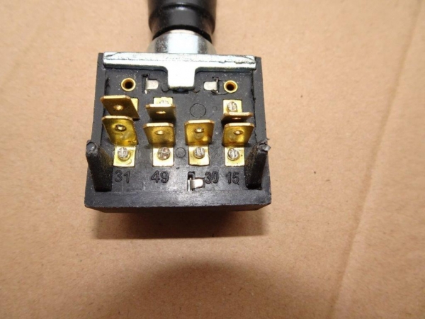 Warnblinkschalter mit Kontrolllampe  12 Volt Traktor UTB Fiat IFA