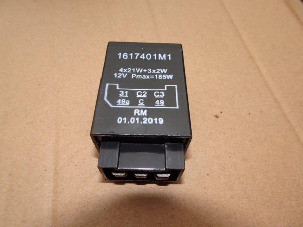 Blinkgeber 12 V 4x21watt 4x21W+3x2W  Traktor Oldtimer UTB Fiat IFA Blinkrelais