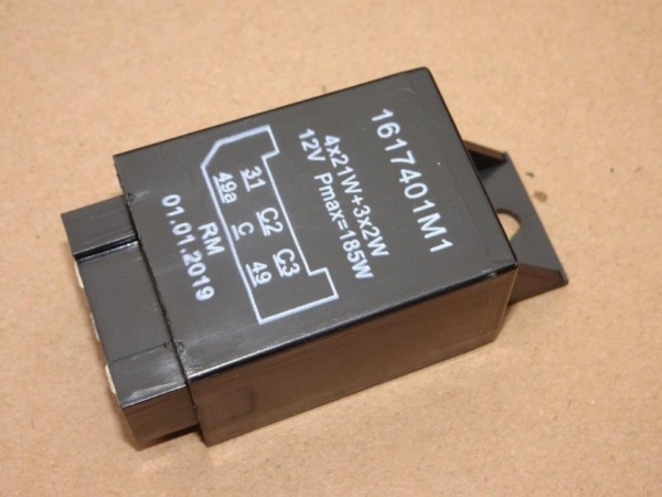 Blinkgeber 12 V 4x21watt 4x21W+3x2W  Traktor Oldtimer UTB Fiat IFA Blinkrelais