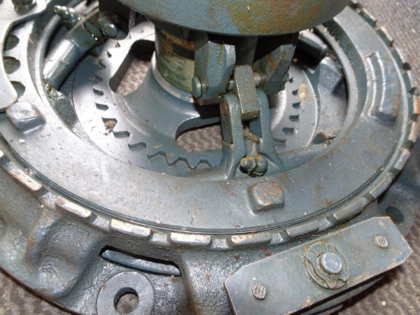 Kupplungsautomat Raupe Universal UTB 651S