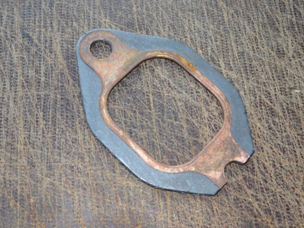 Krümmerdichtung 2 Loch breit  UTB 300,302,445 + TIH + Fiat Traktor