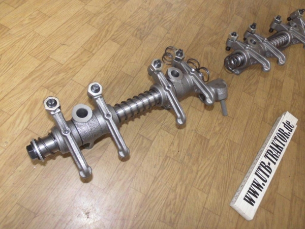 Kipphebelwelle komplett UTB U 650 + 651 + Raupe S651