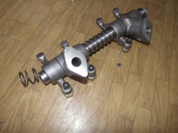 Kipphebelwelle komplett UTB U 650 + 651 + Raupe S651