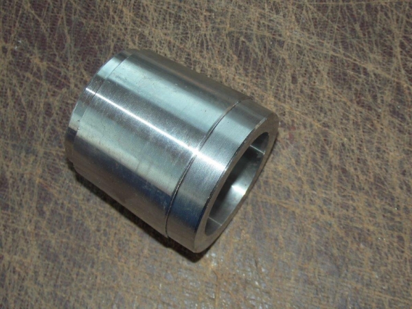 Bucse Abstandshülse für Kegelrad in der Vorderachse Differenzial UTB Fiat DT Modelle