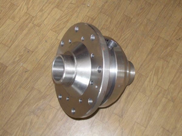 Gehäuse Differenzial Vorderachse DT UTB + Fiat 415 bis 640