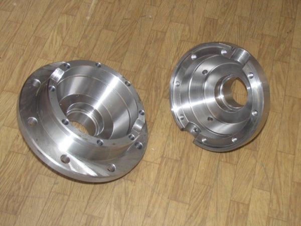 Gehäuse Differenzial Vorderachse DT UTB + Fiat 415 bis 640