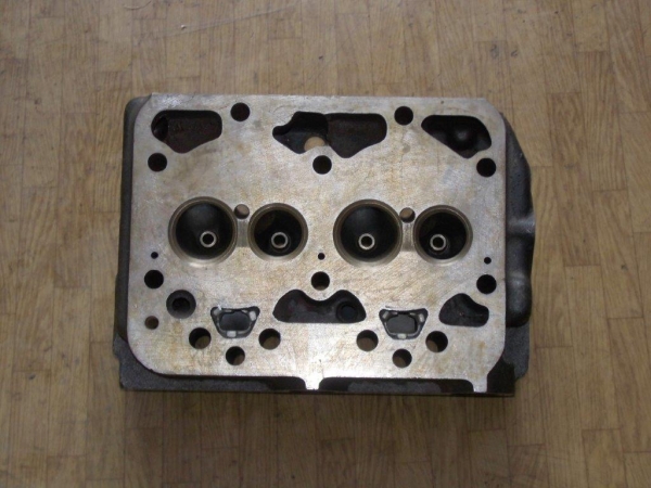 Zylinderkopf UTB 300 + 302 Neu ! incl. Versandkosten.