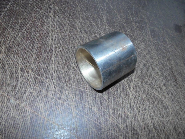 Buchse Antriebswelle Vorderachse UTB DT + Fiat DT Allrad Traktor 415DT 450DT 550DT 640DT...