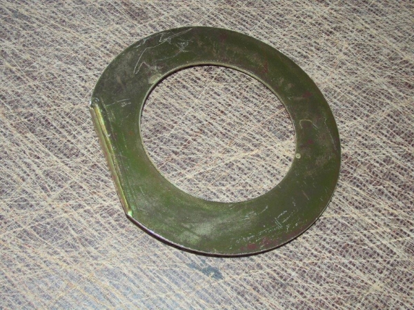 Sicherungsblech Hinterachse UTB Fiat 450-480-550-640-540-55.46-65.46-70.56