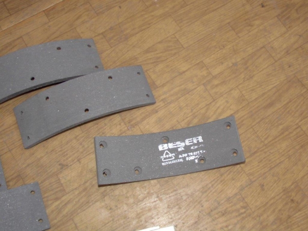 6 Stück Bremsbelag Traktor UTB Fiat 540 640 55.46 65.46 70.56 mit 56x6,4mm