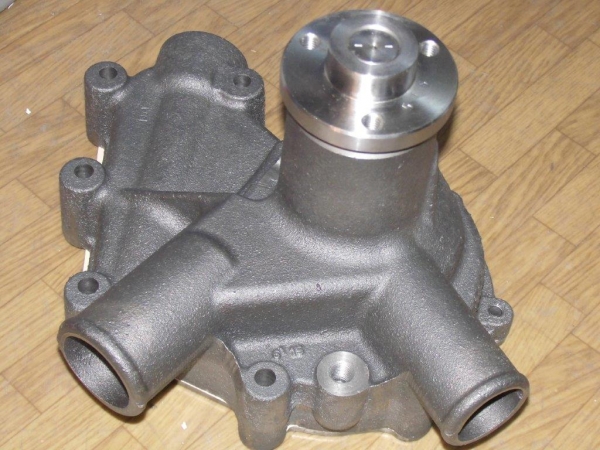 Wasserpumpe Traktor Fiat 650 750 850