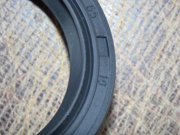 Wellendichtring Simering 48x65x10 UTB Fiat