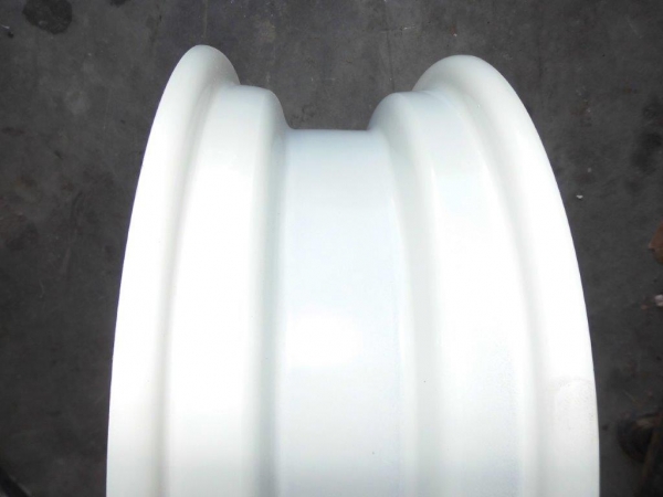 Felge breit vorn 16 Zoll 5.50 Zoll für Bereifung 7.50-16 UTB + Fiat z.B. 640 und viele andere